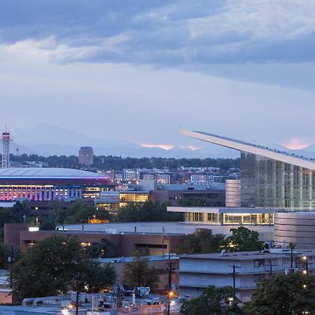Element Denver Downtown East Ngoại thất bức ảnh
