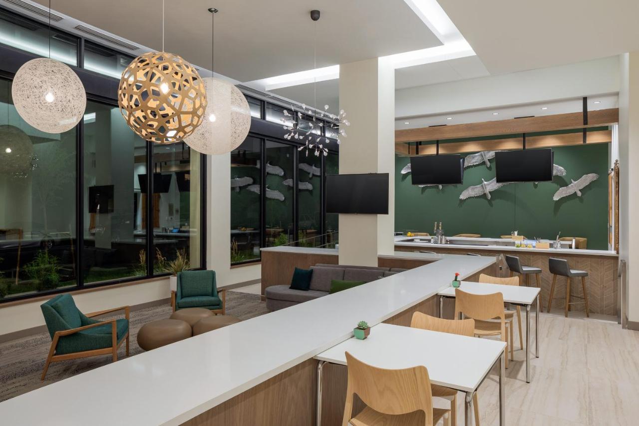 Element Denver Downtown East Ngoại thất bức ảnh