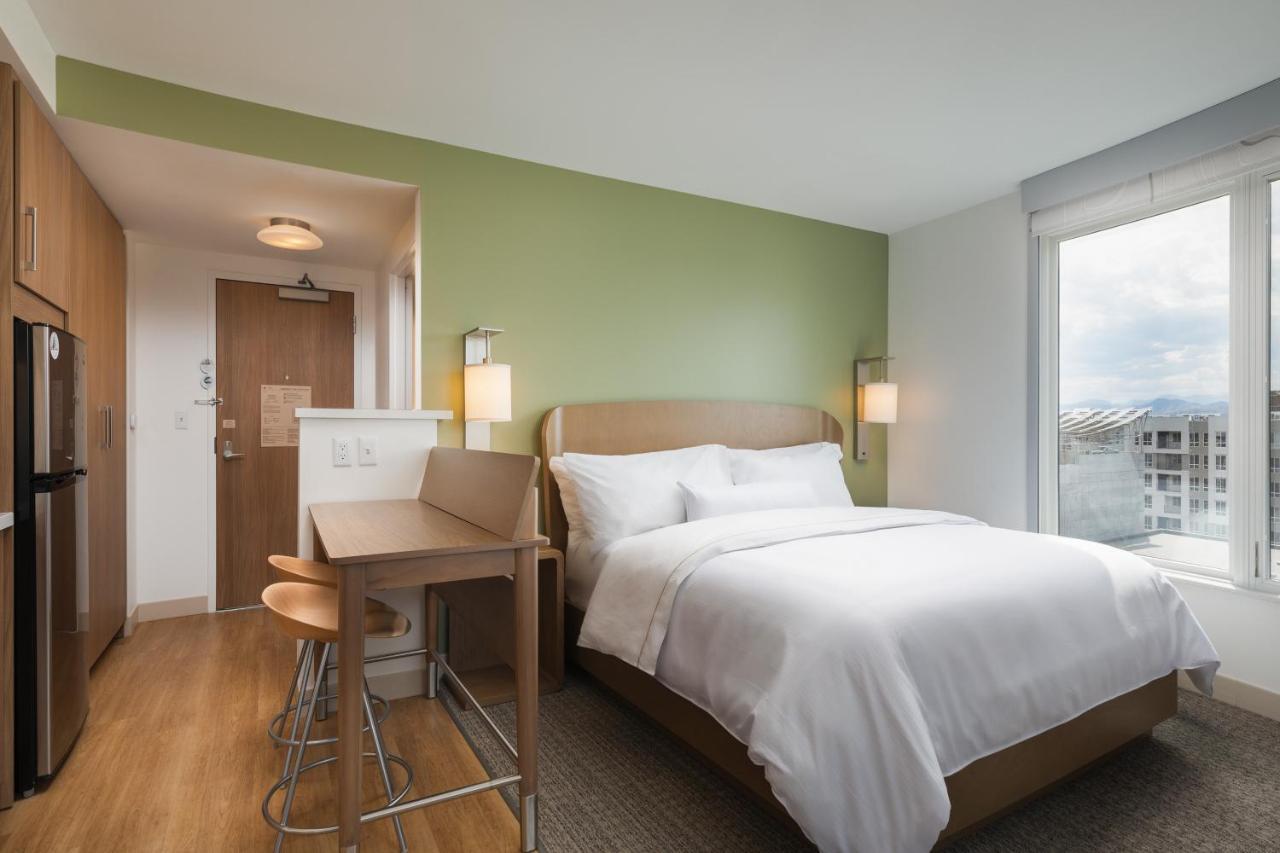Element Denver Downtown East Ngoại thất bức ảnh
