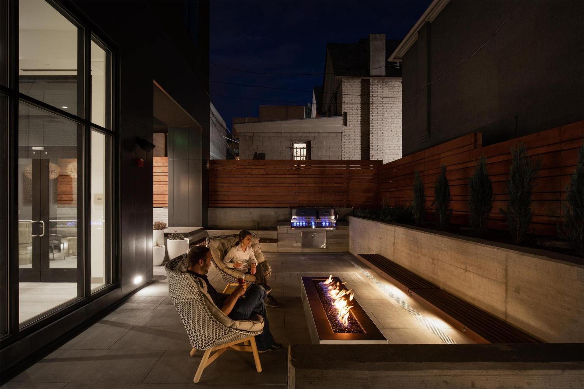 Element Denver Downtown East Ngoại thất bức ảnh